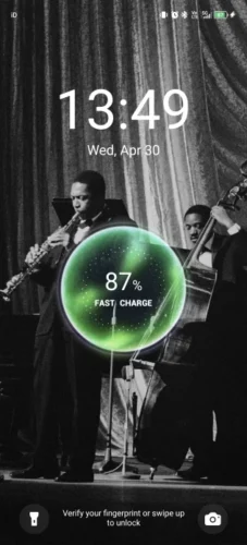 200W Mini Dual-Port Fast Charger photo review