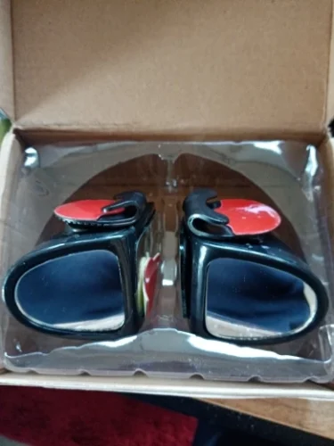 360&deg; Adjustable Blind Spot Mirrors (2-Pack) Black, Red, White & Blue photo review