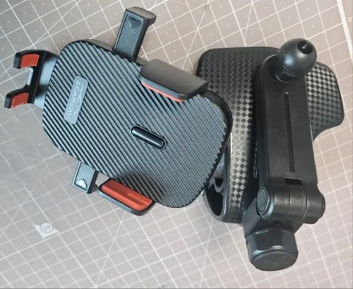 Universal Fixed Dashboard Phone Mount photo review